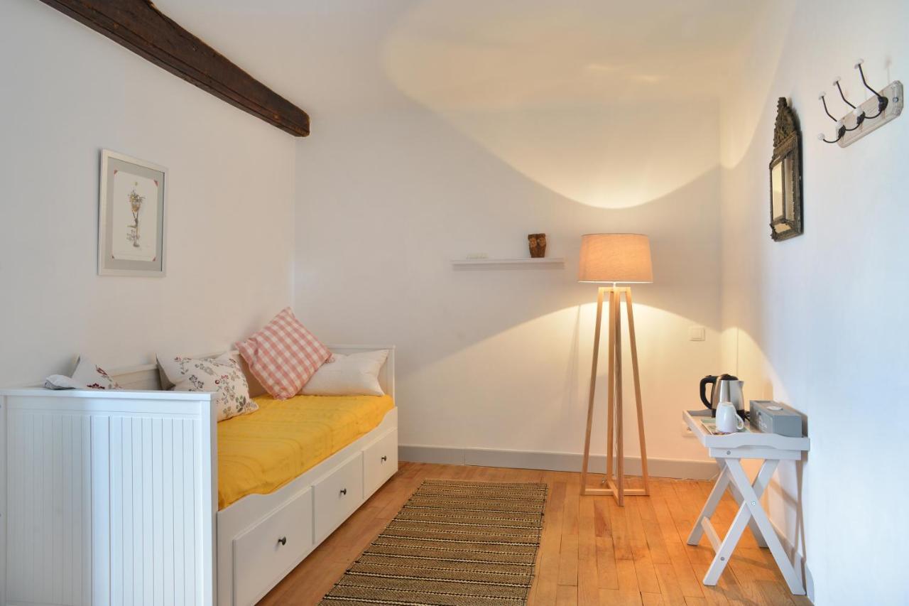 Bed and Breakfast La Roserie Thomirey Экстерьер фото
