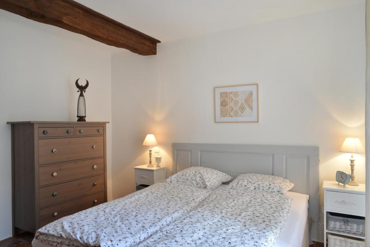 Bed and Breakfast La Roserie Thomirey Экстерьер фото