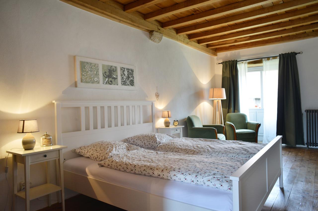 Bed and Breakfast La Roserie Thomirey Экстерьер фото